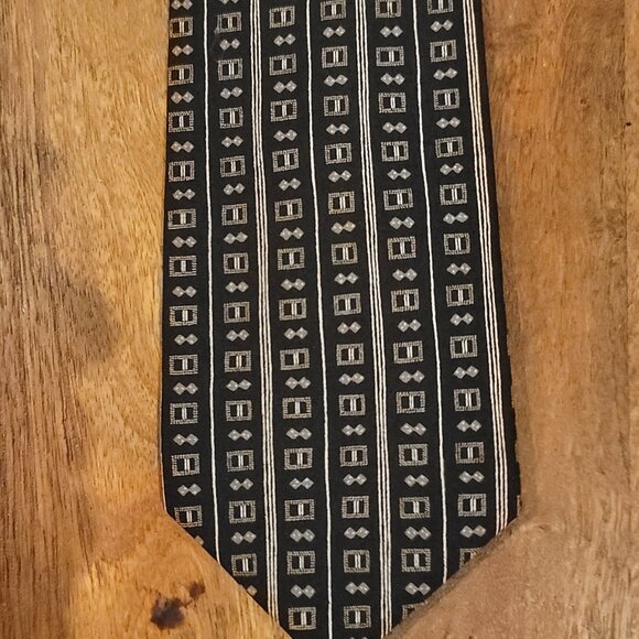 Calvin Klein Black Patterned Tie - Picture 1 of 3